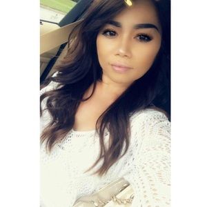 Meet your Posher, Tona